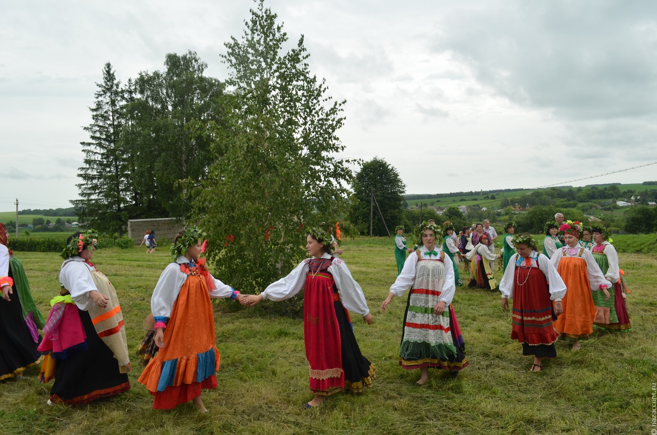 Праздник Троицы в Курской области